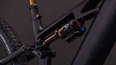 Cube Stereo Hybrid ONE44 HPC AT 800 carbon'n'gold Gr&ouml;&szlig;e: M Produktbild 4