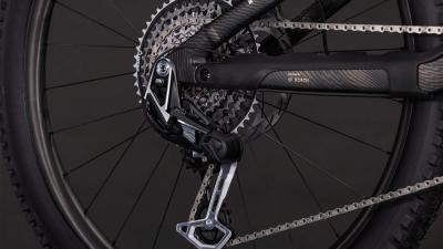 Cube Stereo Hybrid ONE44 HPC SLT 800 carbongrid'n'chrome Gr&ouml;&szlig;e: M Produktbild 5