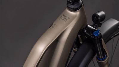 Cube Nuride Hybrid Pro 600 flashstone'n'chrome Gr&ouml;&szlig;e: Trapeze 46 cm Produktbild 1