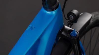 Cube Kathmandu Hybrid Comfort Pro 800 azure'n'black Gr&ouml;&szlig;e: 62 cm Produktbild 1