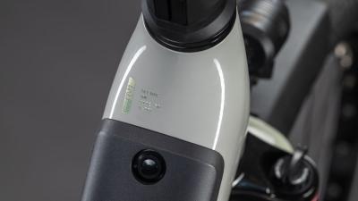 Cube Supreme Hybrid Deluxe ONE 600 ashgreen'n'chrome Gr&ouml;&szlig;e: Easy Entry 58 cm Produktbild 1