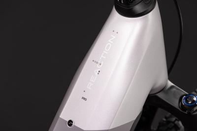 Cube Reaction Hybrid Pro 800 lilacbreeze'n'prizm Gr&ouml;&szlig;e: Easy Entry L Produktbild 2