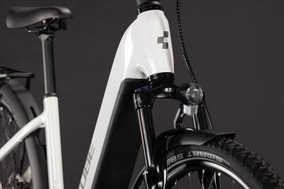Cube Nuride Hybrid Performance 720 metallicwhite'n'grey Gr&ouml;&szlig;e: Easy Entry 62 cm Produktbild 5