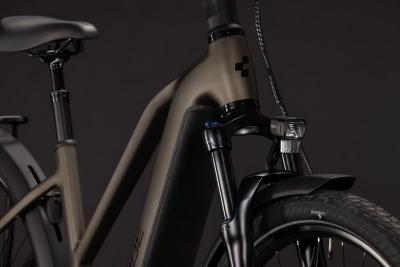 Cube Touring Hybrid Pro 800 metallicumbra'n'black Gr&ouml;&szlig;e: Trapeze 58 cm Produktbild 5