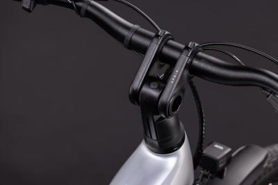Cube Kathmandu Hybrid ONE 800 silverstar'n'reflex Gr&ouml;&szlig;e: Trapeze 50 cm Produktbild 1