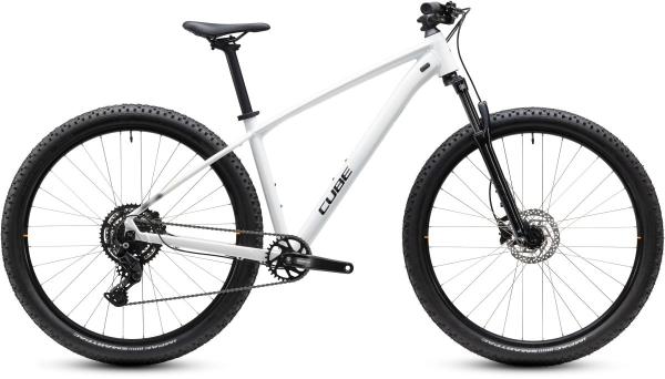 Cube Aim ONE metallicwhite'n'black Gr&ouml;&szlig;e: XS