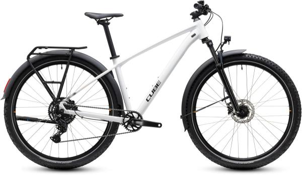 Cube Aim ONE FE metallicwhite'n'black Gr&ouml;&szlig;e: S